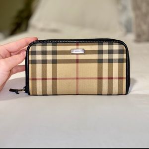 Check Burberry Wallet